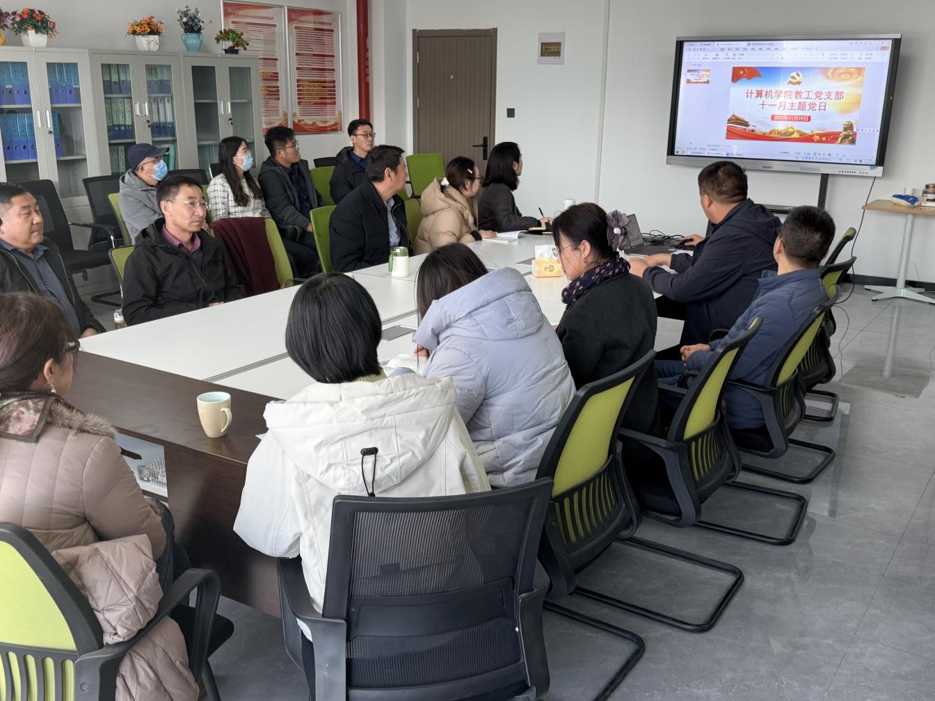 aef565f19a839ff7d40f4eb7c778d9b7